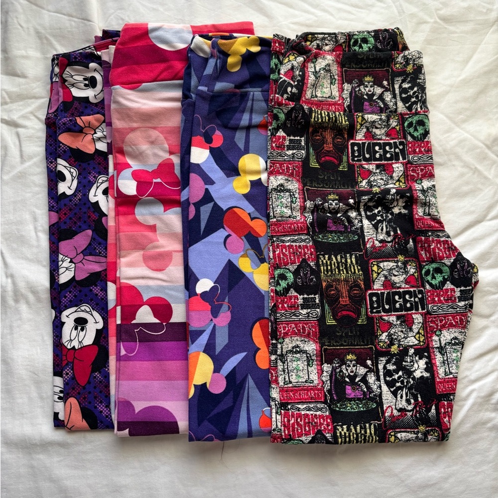 LuLaRoe Disney & Graphic Leggings Bundle – One Size